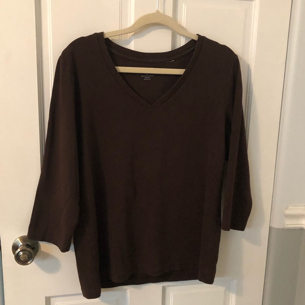 Chico’s women’s v-neck brown shirt with 3/4 sleeves size 2.